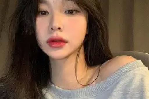 顶流女星红毯互撕太刺激！站位暗战+造型翻车现场曝光内娱潜规则被扒