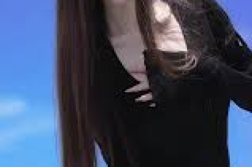 Lisa被曝出新瓜惨遭LV三公子虐弃后疯魔拉同伴下水当上位筹码