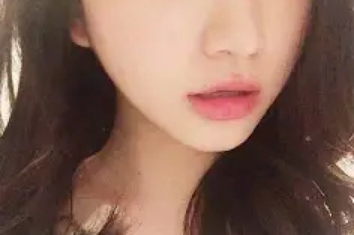 震碎三观！女教师在丈夫出差期间出轨微信聊天记录和照片被曝光